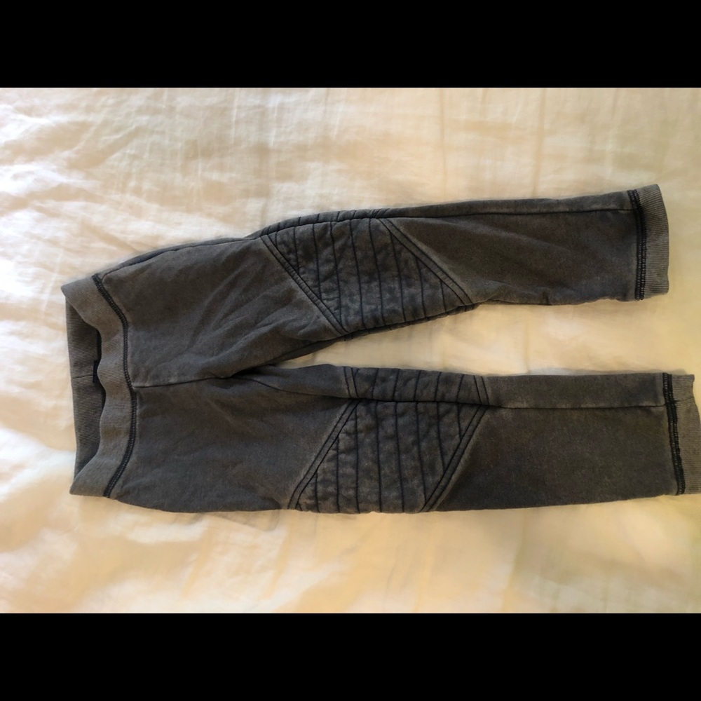 GAP sweatpants
